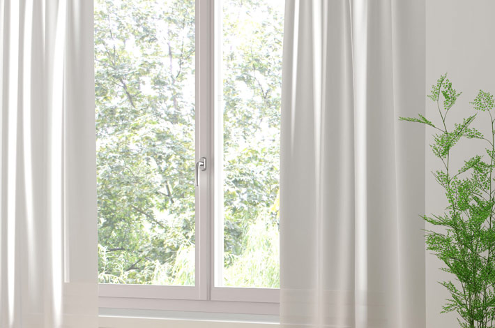 Préfal Fenêtre PVC contemporaine Gros Plan